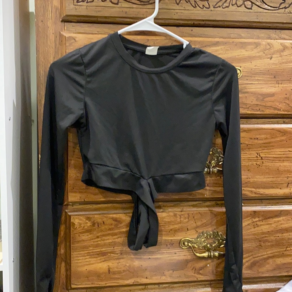 Black athletic top